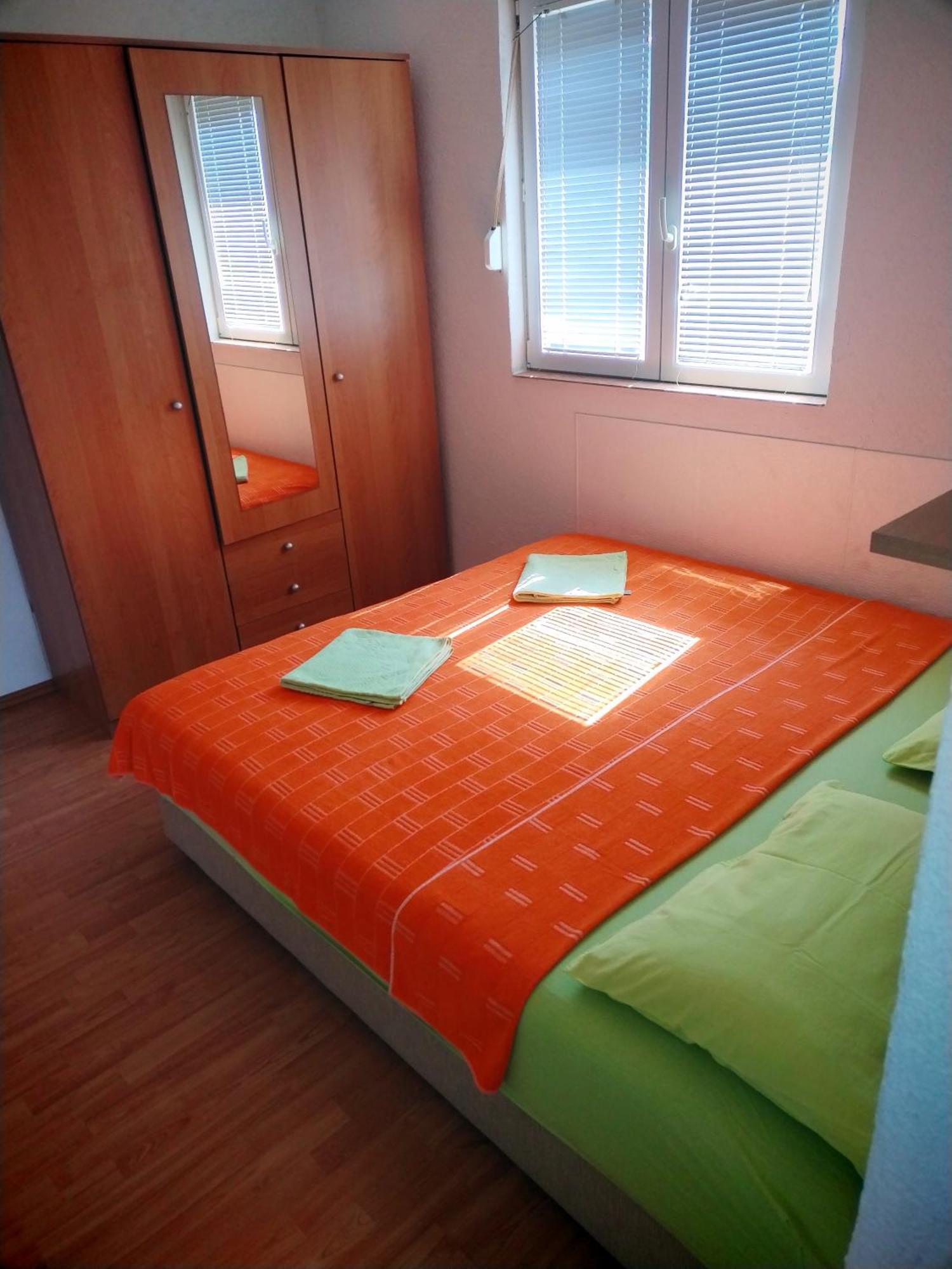 Apartmani Ljubica Utjeha Luaran gambar